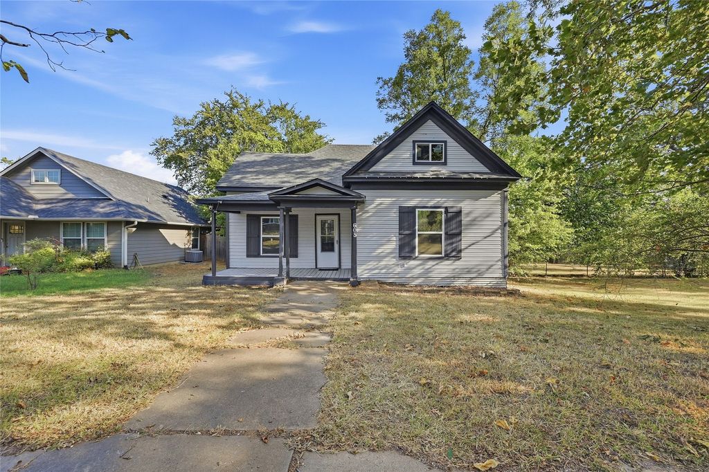 605 E Woodard Street, Denison, TX 75021