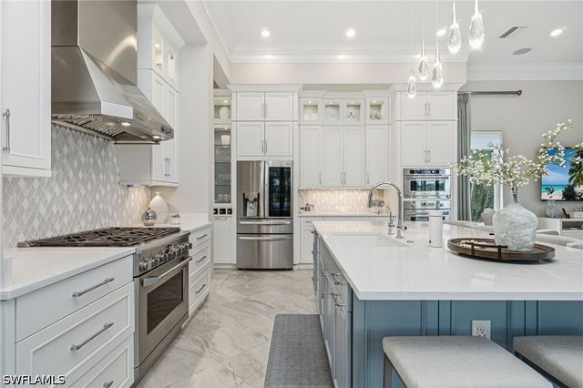 16791 Cabreo DR, Naples, FL 34110