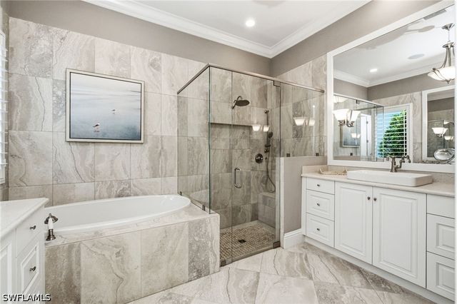 16791 Cabreo DR, Naples, FL 34110
