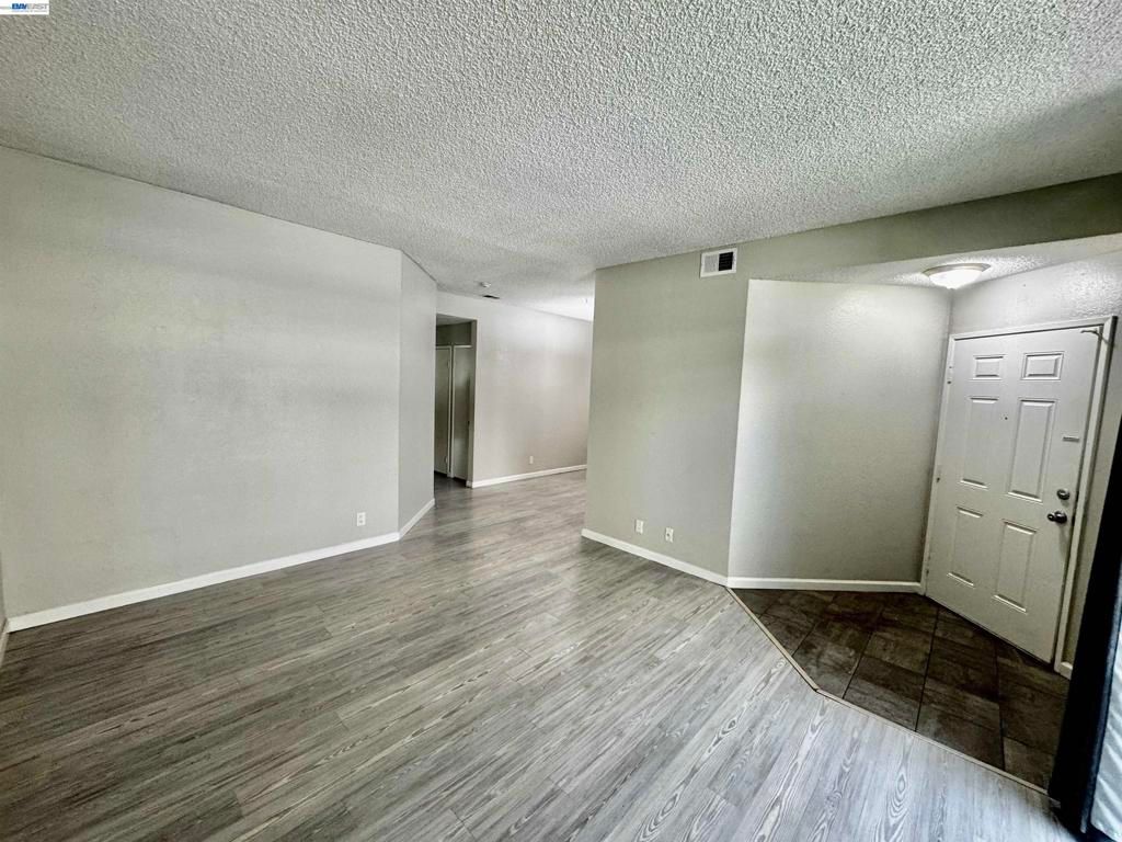 Image 17 of property listing at 2934 Flint St, Union City, CA 94587