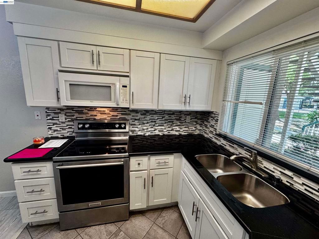 Image 20 of property listing at 2934 Flint St, Union City, CA 94587