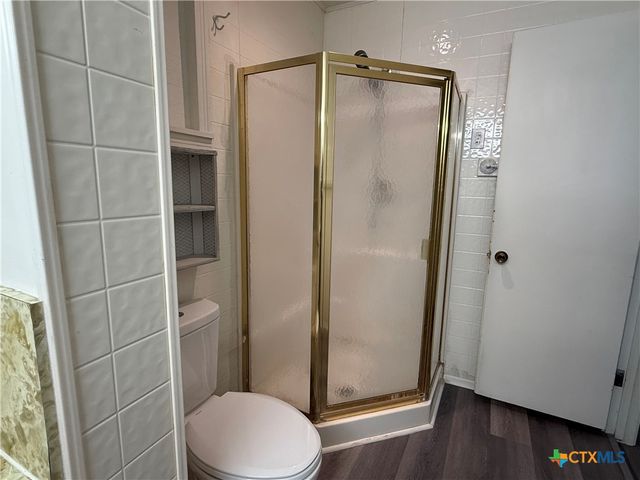 2221 Mcpherson Drive, Port Lavaca, TX 77979