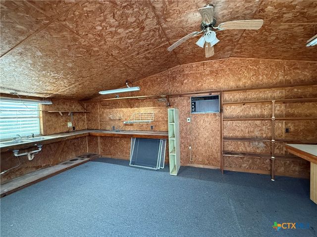 2221 Mcpherson Drive, Port Lavaca, TX 77979