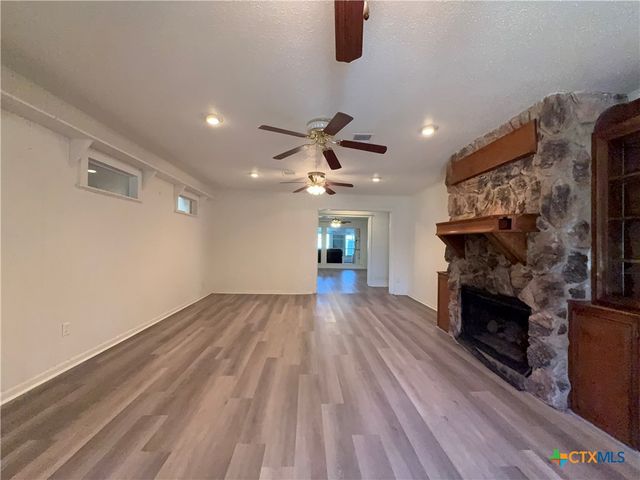 2221 Mcpherson Drive, Port Lavaca, TX 77979