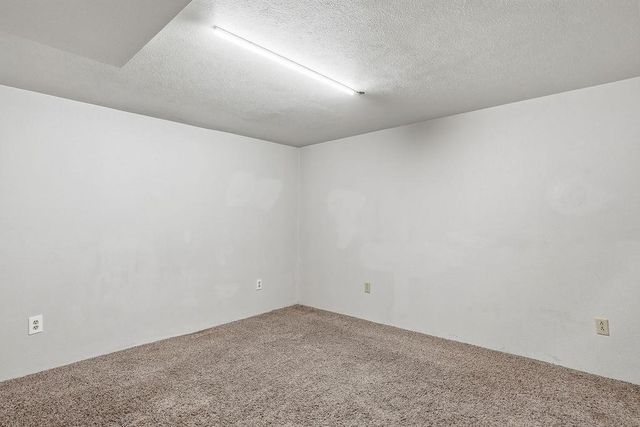 2929 W Garland Ave, Spokane, WA 99224