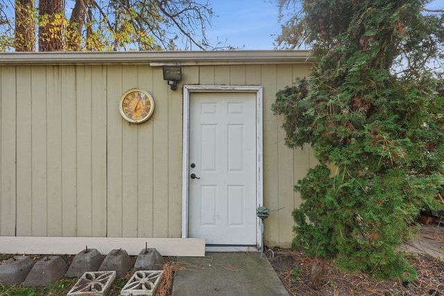 2929 W Garland Ave, Spokane, WA 99224