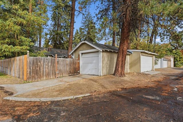 2929 W Garland Ave, Spokane, WA 99224
