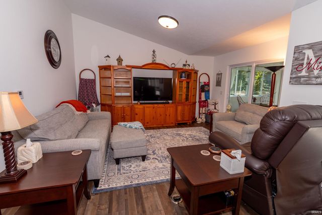 2237 Treys Trail, Mishawaka, IN 46545