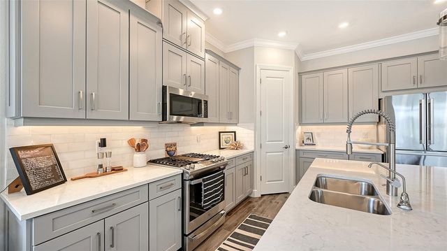 3022 VITTORIO COURT, Bradenton, FL 34211