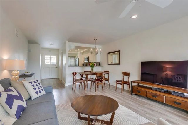 624 Hilvanar, Newport Beach, CA 92660