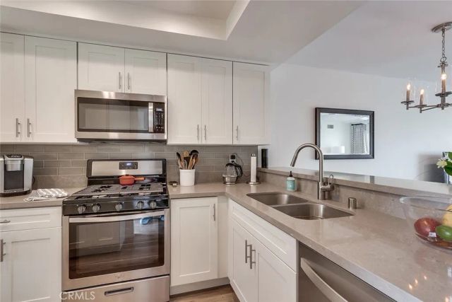 624 Hilvanar, Newport Beach, CA 92660