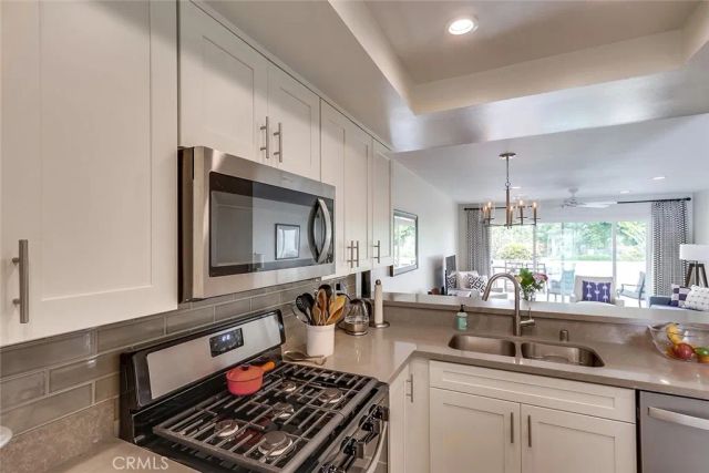 624 Hilvanar, Newport Beach, CA 92660
