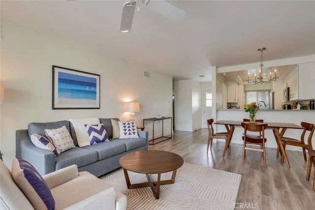 624 Hilvanar, Newport Beach, CA 92660