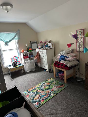 28 Harrison Avenue, West Rutland, VT 05777