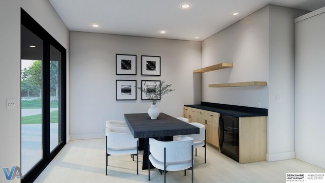 28425 Laurel Circle, Valley, NE 68064