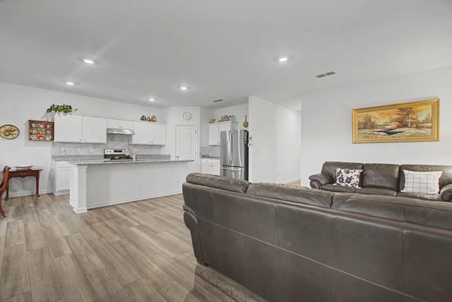 154 River Branch Way, Hoschton, GA 30548