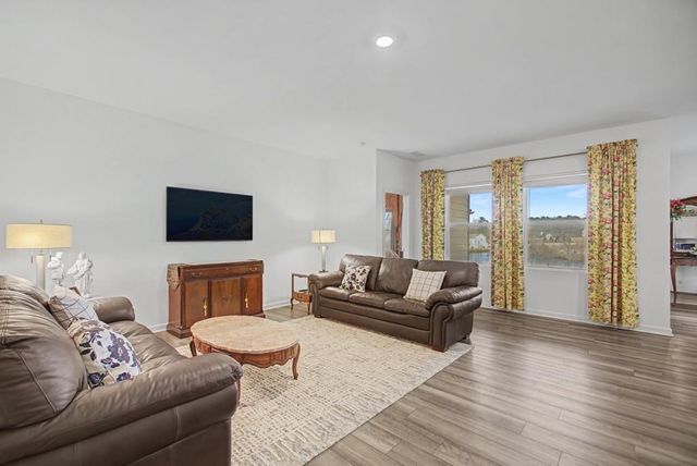 154 River Branch Way, Hoschton, GA 30548