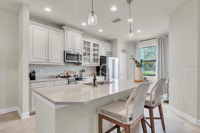 4861 WANDERING WAY, Wesley Chapel, FL 33544