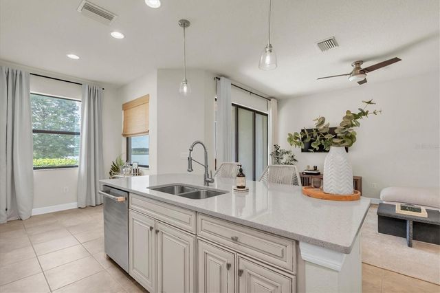 4861 WANDERING WAY, Wesley Chapel, FL 33544