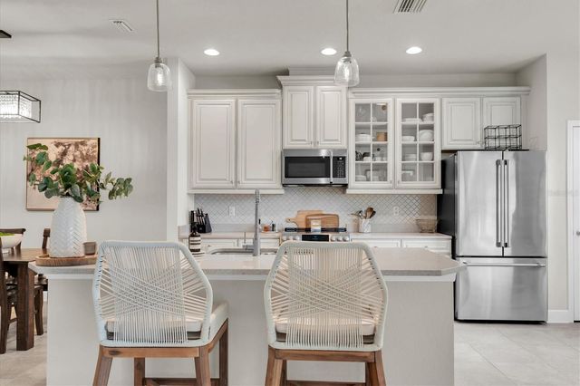 4861 WANDERING WAY, Wesley Chapel, FL 33544