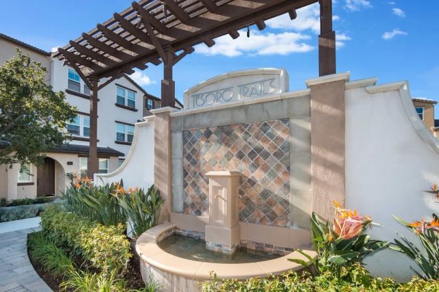 2 Andalusia, Rancho Santa Margarita, CA 92688