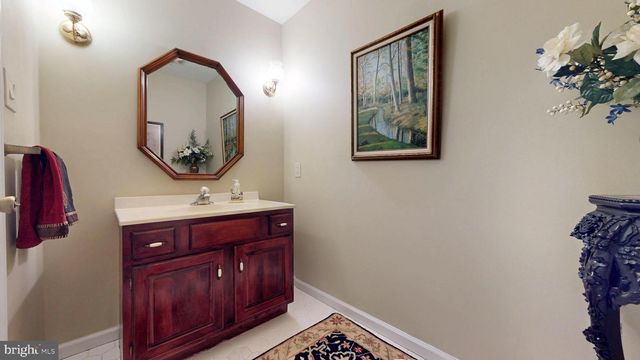 502 FORESTBROOK DR, Galloway, NJ 08205