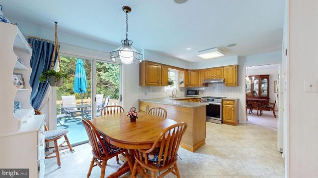 502 FORESTBROOK DR, Galloway, NJ 08205