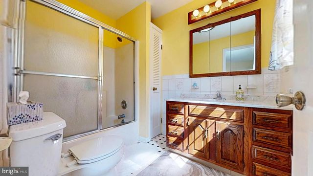 502 FORESTBROOK DR, Galloway, NJ 08205