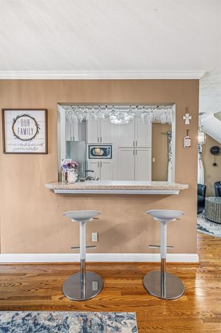 4401 Holt Street, Bellaire, TX 77401