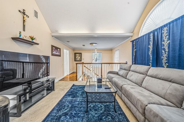 4401 Holt Street, Bellaire, TX 77401