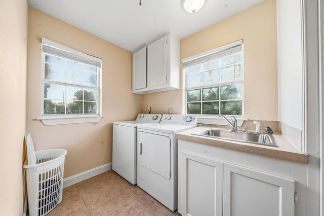 4401 Holt Street, Bellaire, TX 77401