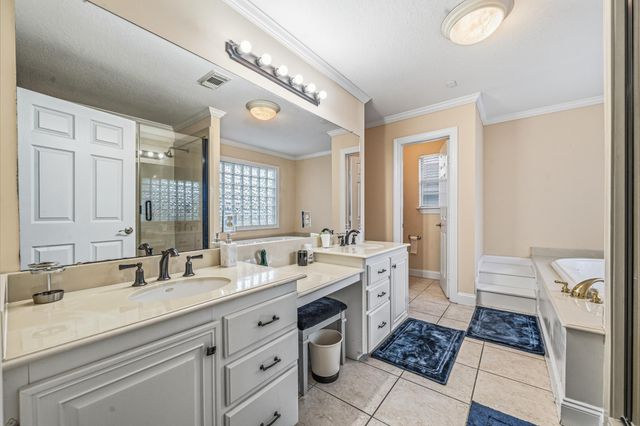 4401 Holt Street, Bellaire, TX 77401