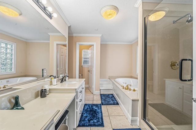 4401 Holt Street, Bellaire, TX 77401