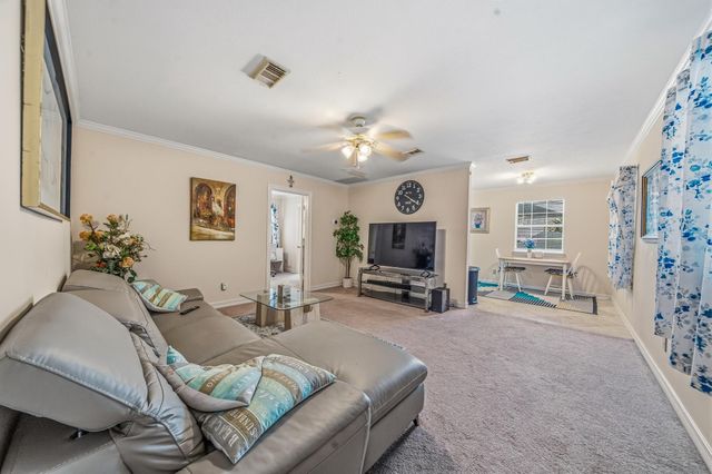 4401 Holt Street, Bellaire, TX 77401