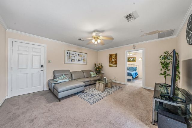 4401 Holt Street, Bellaire, TX 77401