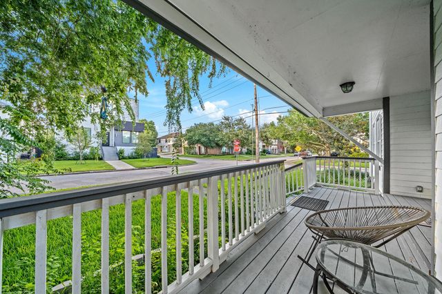 4401 Holt Street, Bellaire, TX 77401