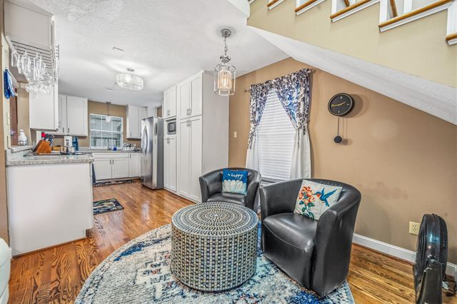 4401 Holt Street, Bellaire, TX 77401