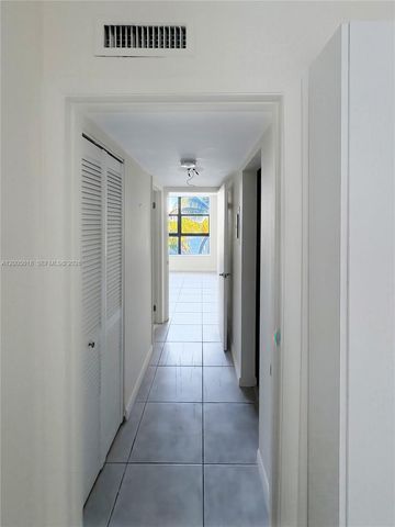 777 NE 62nd St C402, Miami, FL 33138