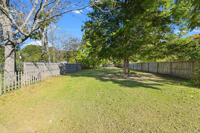 1227 Old Plainville Rd, New Bedford, MA 02745
