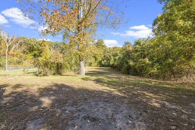 1227 Old Plainville Rd, New Bedford, MA 02745