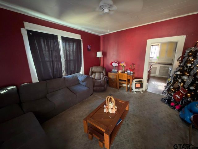 513 W 6th, Mt Pleasant, TX 75455