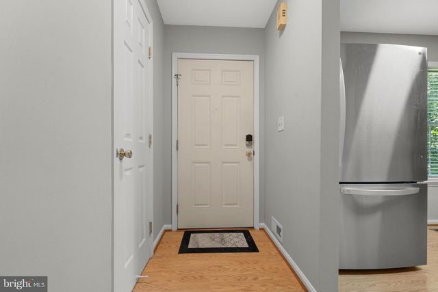 3321 BUCKEYE LN, Fairfax, VA 22033