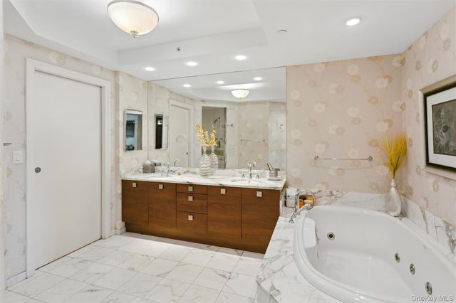 403 E Boardwalk 502, Long Beach, NY 11561