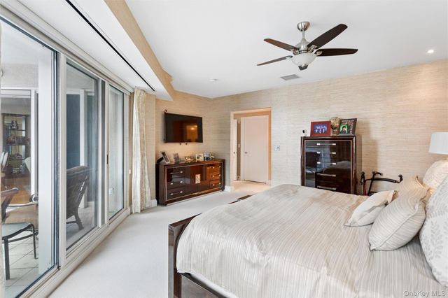 403 E Boardwalk 502, Long Beach, NY 11561