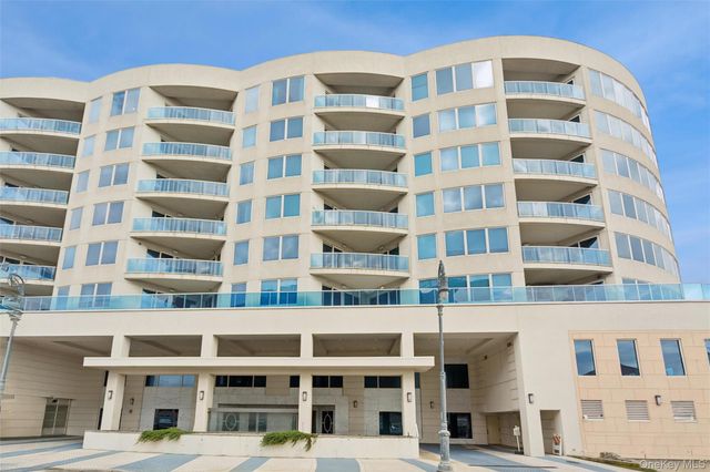 403 E Boardwalk 502, Long Beach, NY 11561