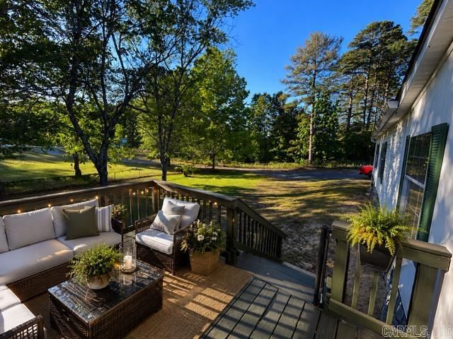 8125 Clearlake Drive, Mabelvale, AR 72103