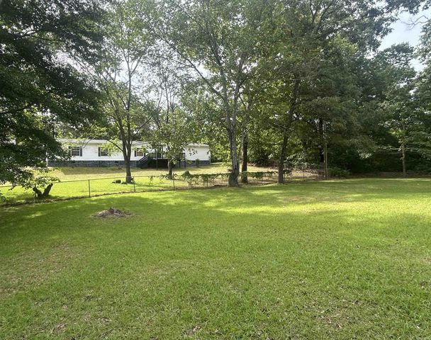 8125 Clearlake Drive, Mabelvale, AR 72103