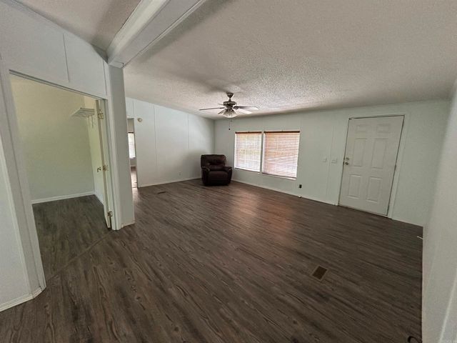 8125 Clearlake Drive, Mabelvale, AR 72103