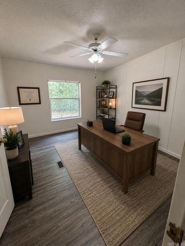 8125 Clearlake Drive, Mabelvale, AR 72103