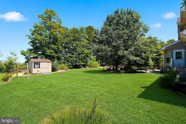 58 NAUTILUS DR, Barnegat, NJ 08005